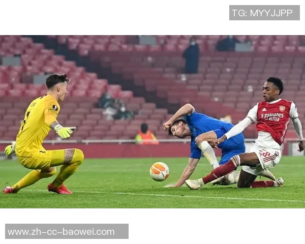 刘浩帆小禁区内解围失误险酿乌龙球队友遭殃令人捏把汗